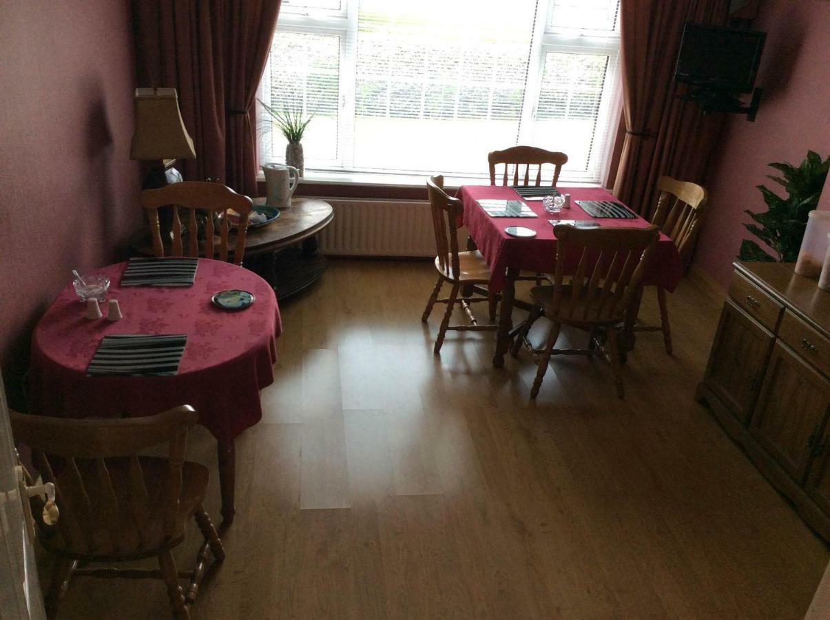 Riverside House Bed and Breakfast Roscommon Eksteriør billede